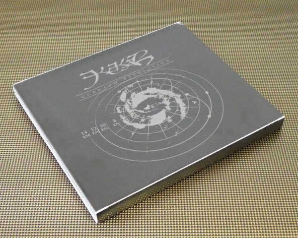 スリップケース入り