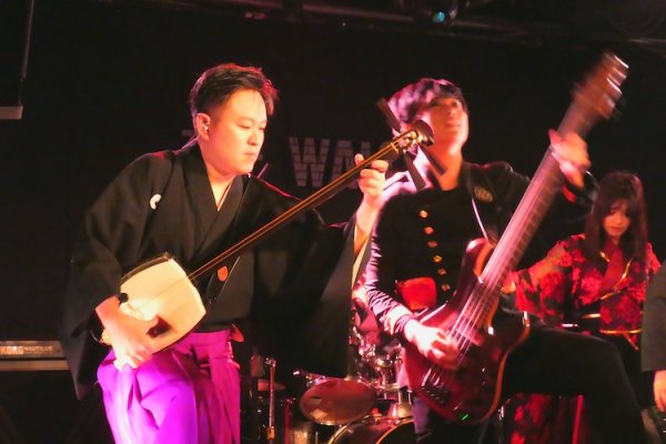 画像12: CRESCENT LAMENT "Land Of Lost Voices"  ポストカード＋ブックマーカー付き (12)