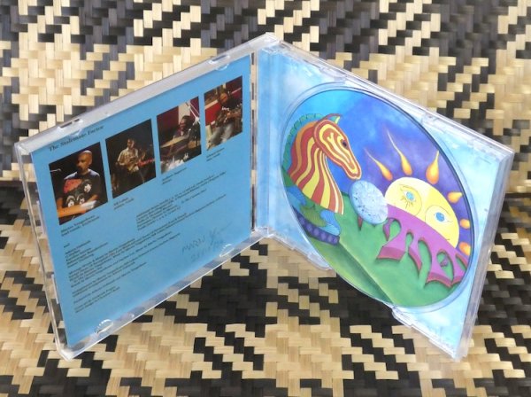 Martin Vengadesanのサイン入り